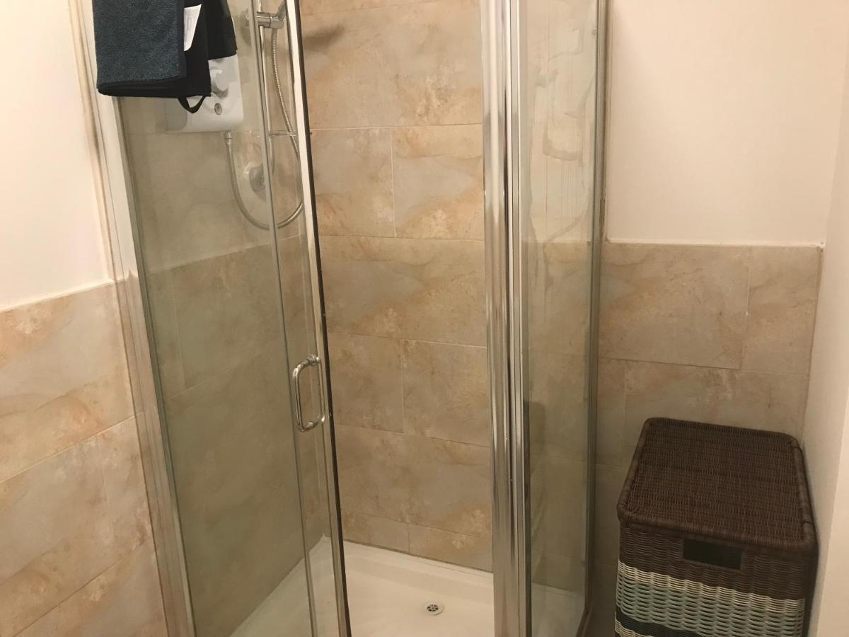 Town Location Apartment *